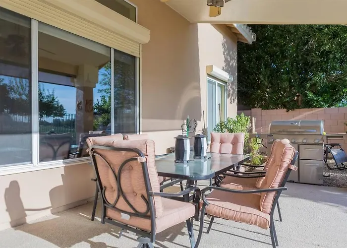Dom wakacyjny Spacious Golf Course House With Pool Heater, *