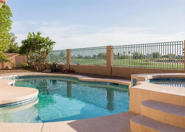 Dom wakacyjny Spacious Golf Course House With Pool Heater, *